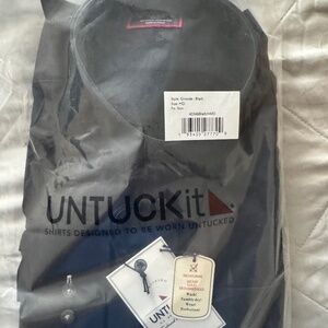 Untuck it shirt